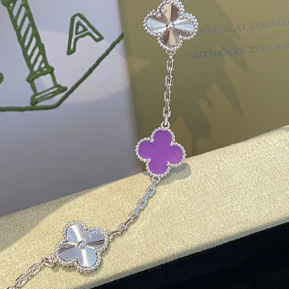 [⭐Shinejoy] CLOVER 5 MOTIF VIOLET BRACELET COLLECTION