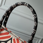 LV CRAFTY ONTHEGO GM CREAM AND RED MONOGRAM GIANT CANVAS