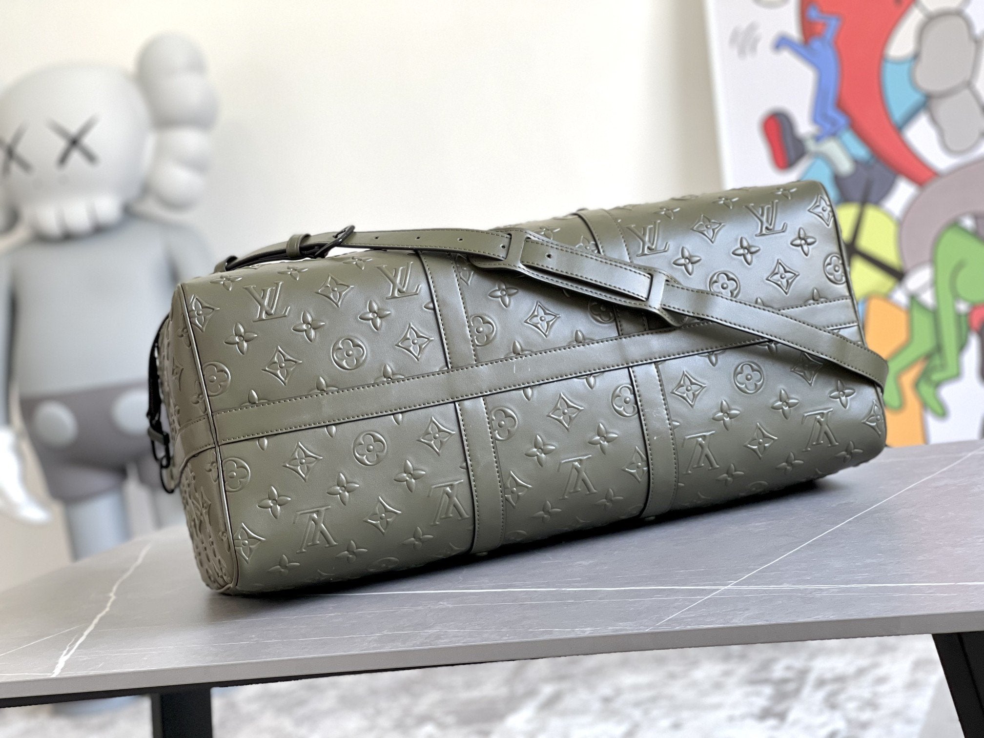 KEEPALL 50 BANDOULIERE KAKI EMPREINTE CUIR