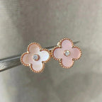 [Shinejoy]CLOVER MEDIUM 1 MOTIFS  PINK MOP DIAMOND EARRINGS