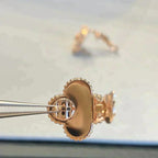 [Shinejoy]CLOVER MEDIUM 1 MOTIFS GRAY MOP  DIAMOND EARRINGS