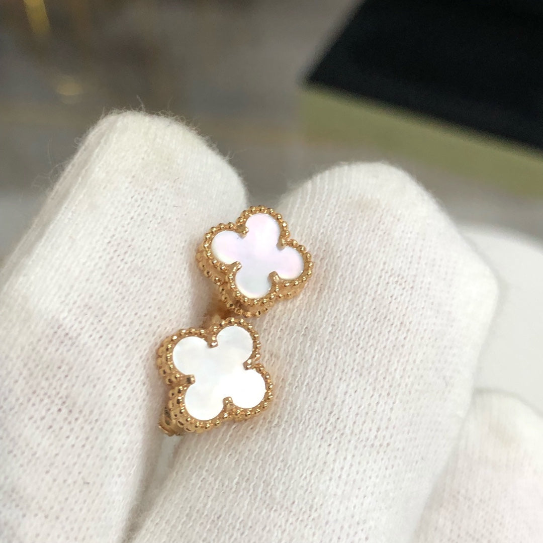 [Shinejoy]CLOVER MINI GOLD EARRINGS