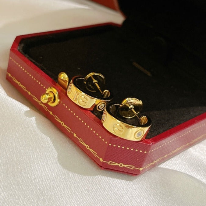 [Shinejoy]LOVE EARRINGS 5.7MM 2 DIAMONDS