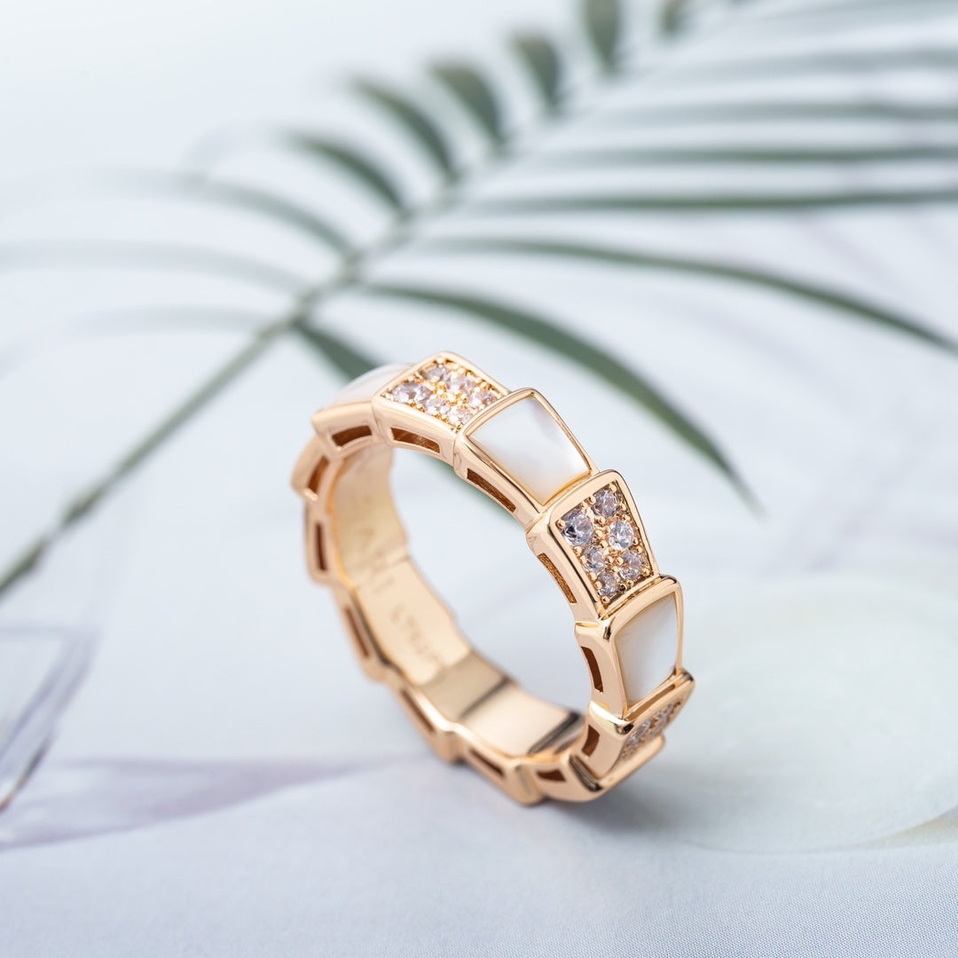 [Shinejoy]SERPENTI RING PINK GOLD MOP DIAMOND PAVED 4MM