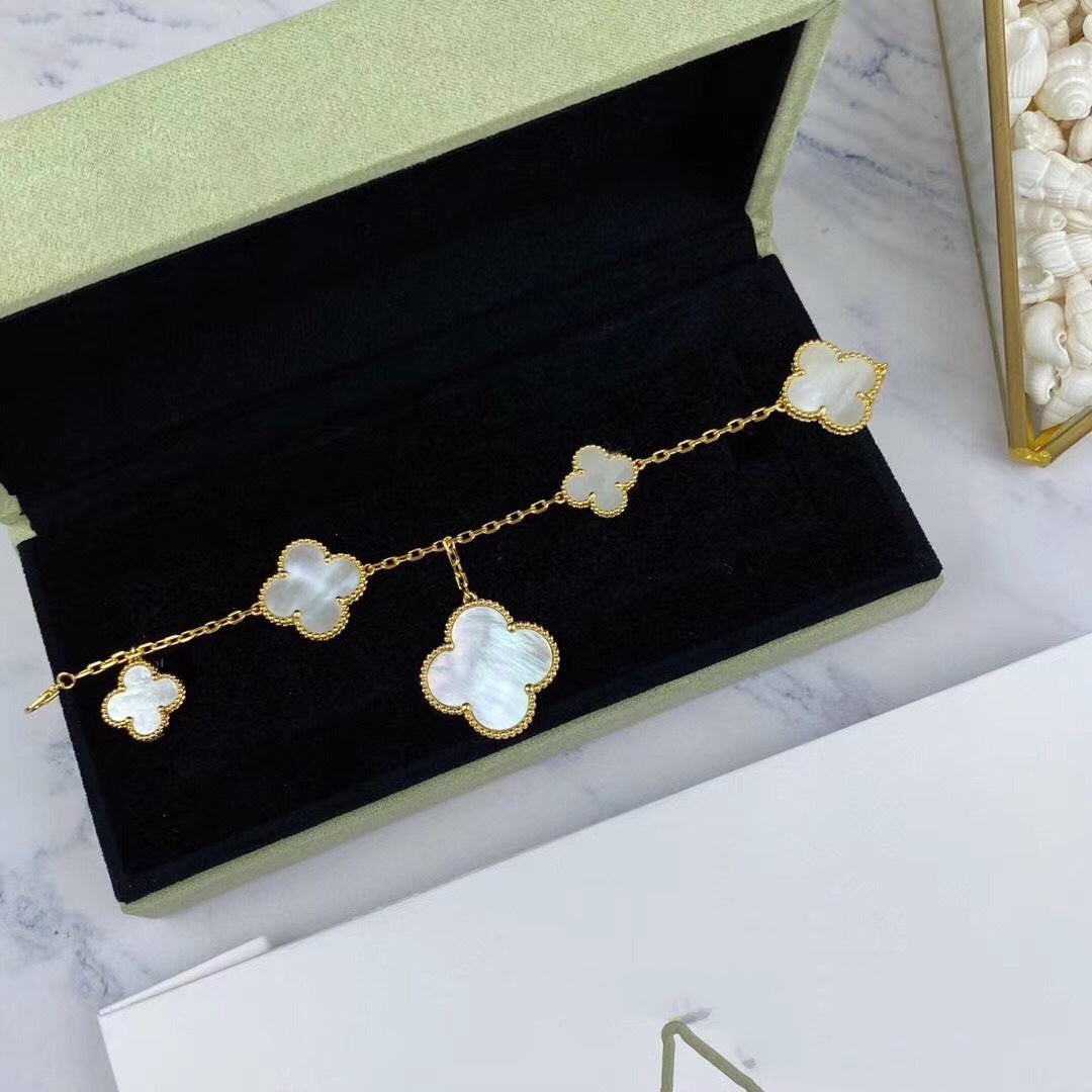[Shinejoy]MAGIC CLOVER MOP GOLD BRACELET 5 MOTIFS