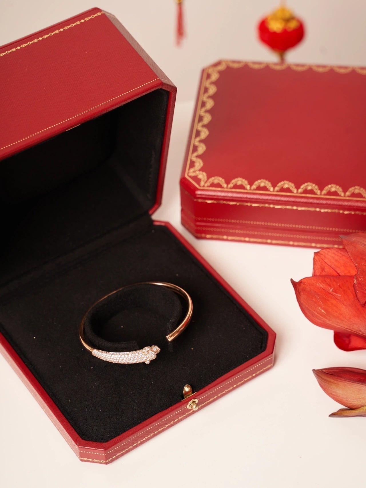 [Shinejoy]PANTHERE ROSE GOLD DIAMOND OPEN BRACELET