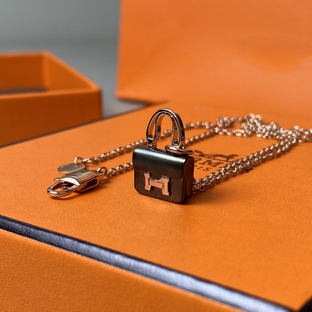 [Shinejoy] COLLIER CONSTANCE NOIR PÉDIENT ROSE OR