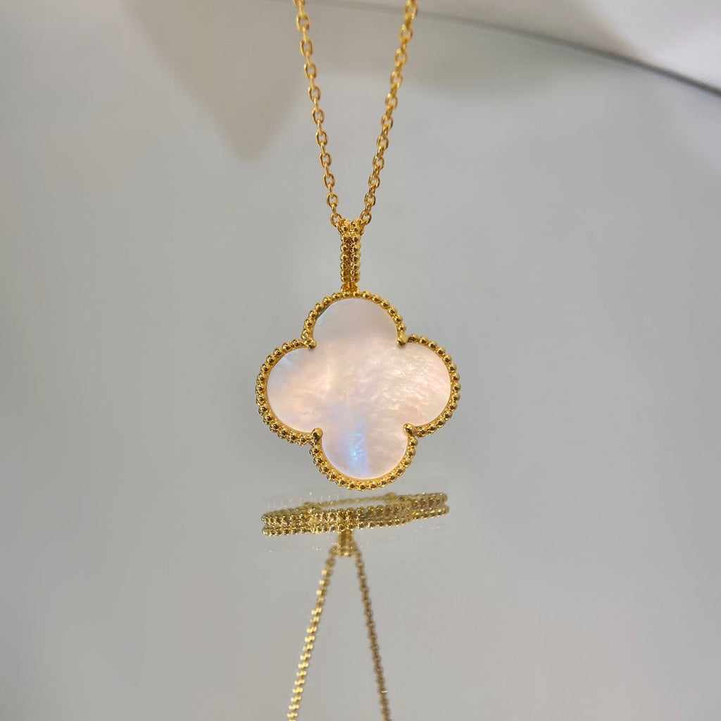 [Shinejoy]CLOVER 25MM MOP LARGE PENDANT NECKLACE