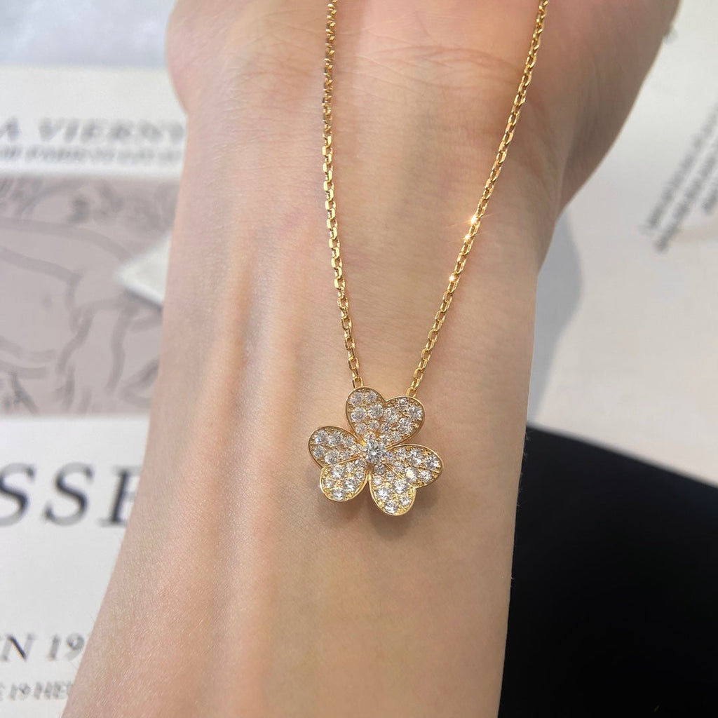 [Shinejoy]FLOWER DIAMOND NECKLACE