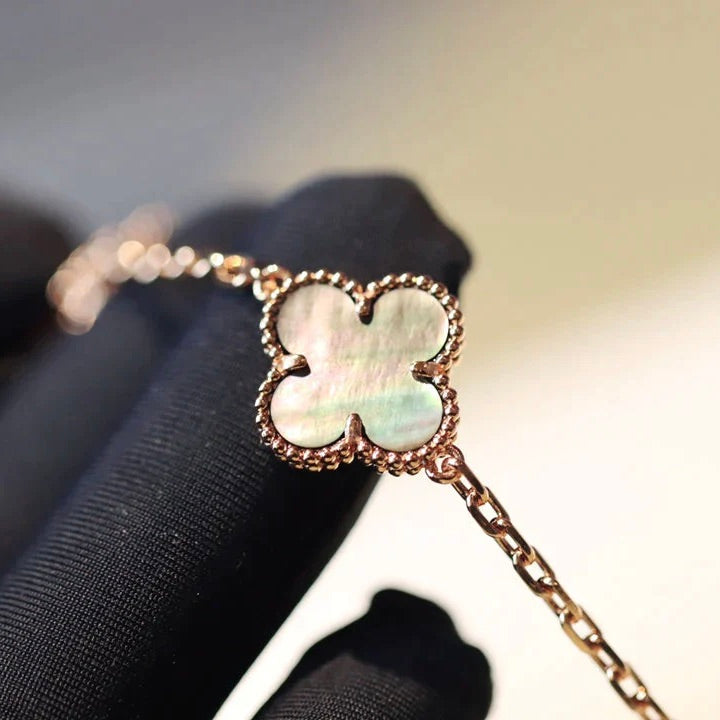 [Shinejoy]CLOVER 20 MOTIFS DARK MOP DIAMOND  NECKLACE