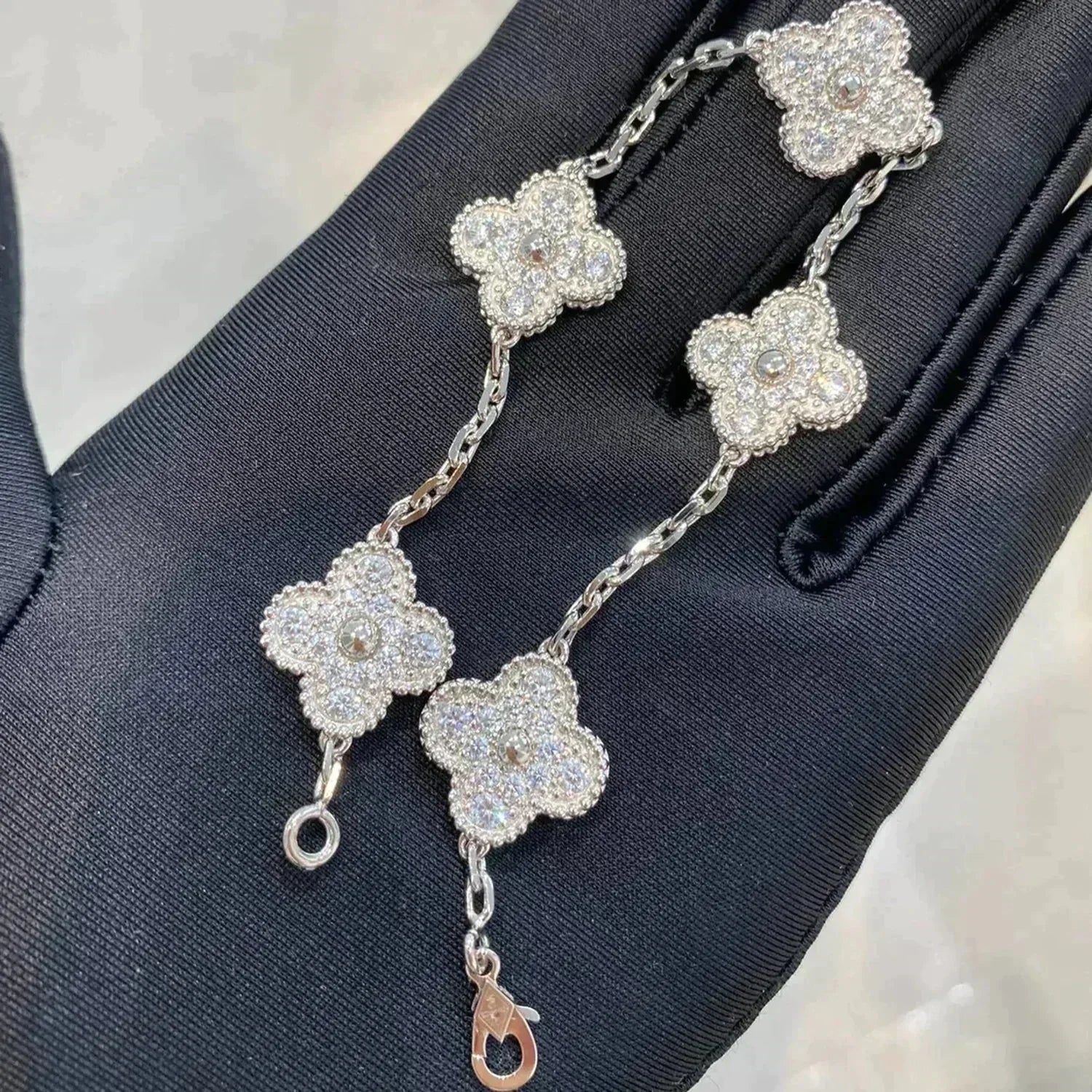 [⭐Shinejoy] クローバー 5モチーフ フルダイヤモンドブレスレットコレクション