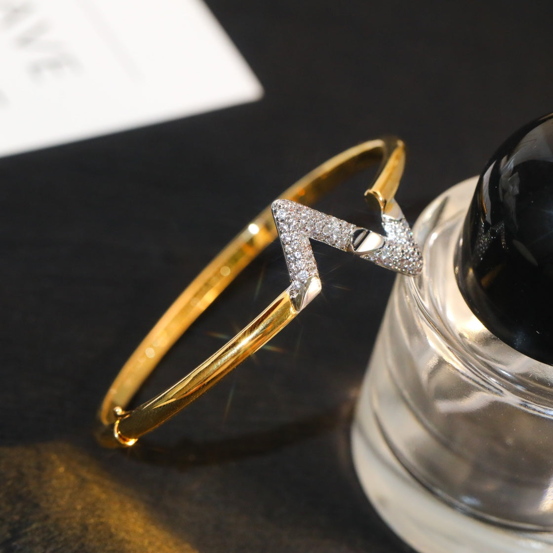 [Shinejoy]VOLTE UPSITE DOWN GOLD DIAMOND BRACELET