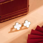 [Shinejoy]CLOVER MEDIUM 1 MOTIFS  WHITE MOP STUD EARRINGS