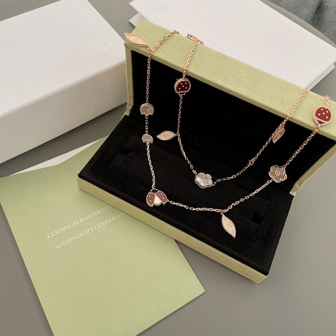 [Shinejoy] COLLIER PRINTEMPS PORTE-BONHEUR 15 MOTIFS OR ROSE