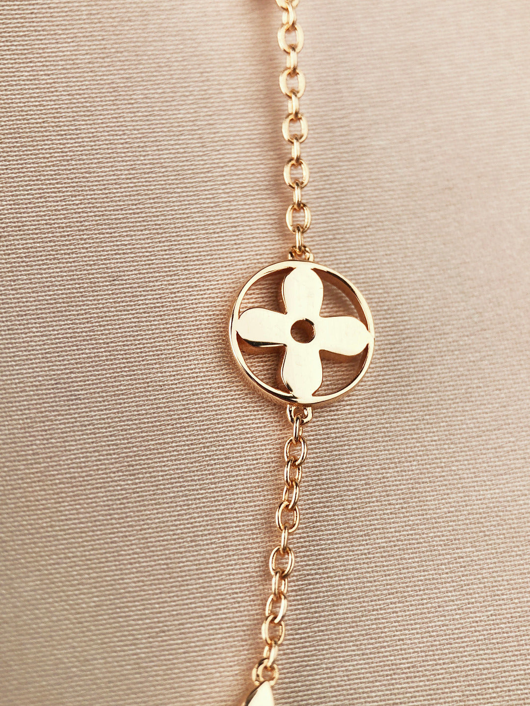 [Shinejoy]STAR AND SUN 7 MOTIFS GOLD BRACELET