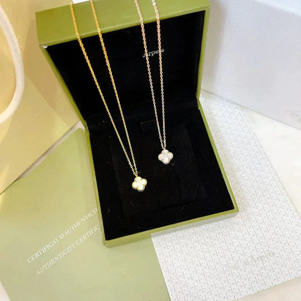 [Shinejoy]CLOVER MINI 9.5MM WHITE MOTHER-OF-PEARL NECKLACE