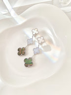 [Shinejoy]CLOVER 3 MOTIFS CHALCEDONY DARK MOP SILVER EARRINGS