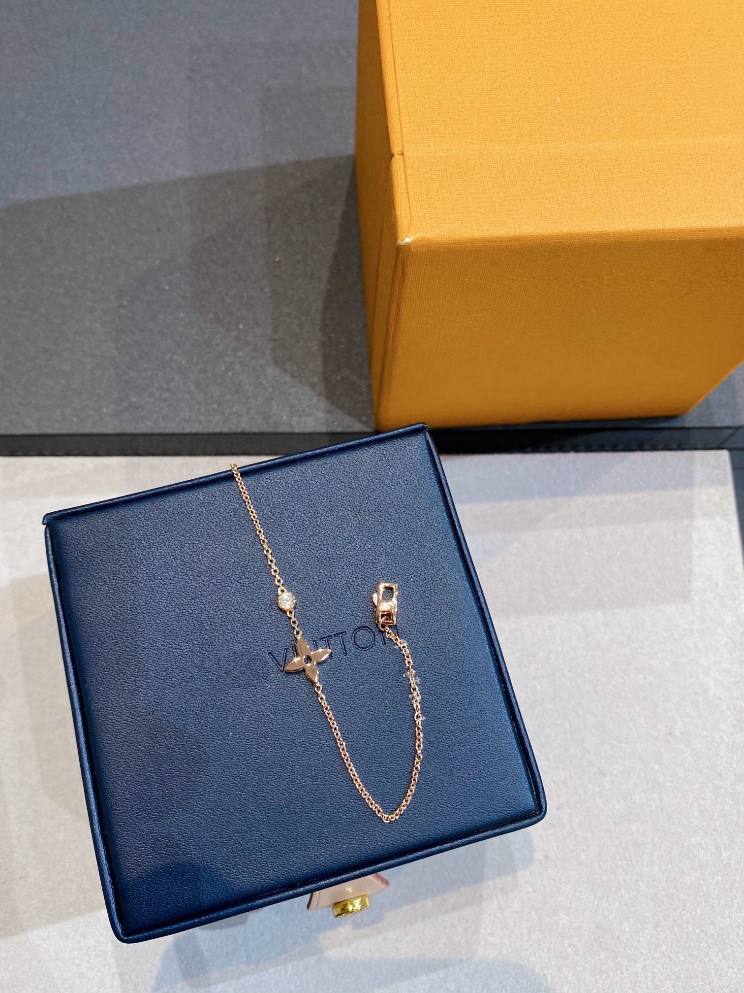 [Shinejoy]STAR DIAMOND PINK GOLD BRACELET