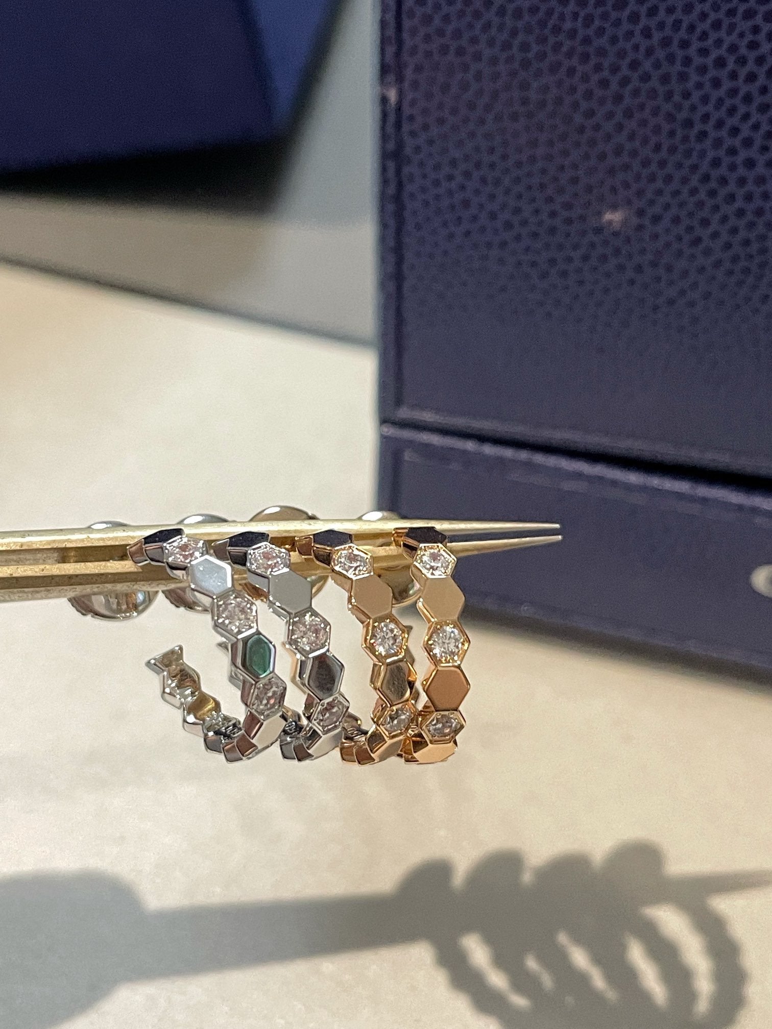 [Shinejoy]Hollow Design Four-Leaf Clover Flower Shape Ring