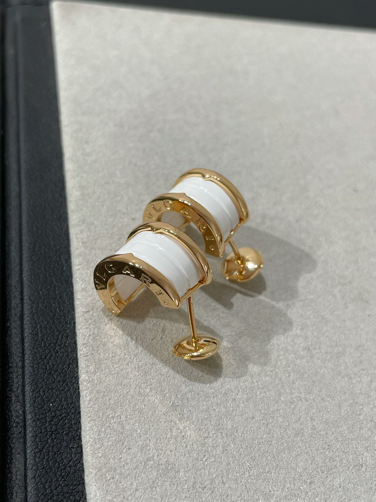 [Shinejoy]ZERO 1 PINK GOLD CERAMIC EARRINGS