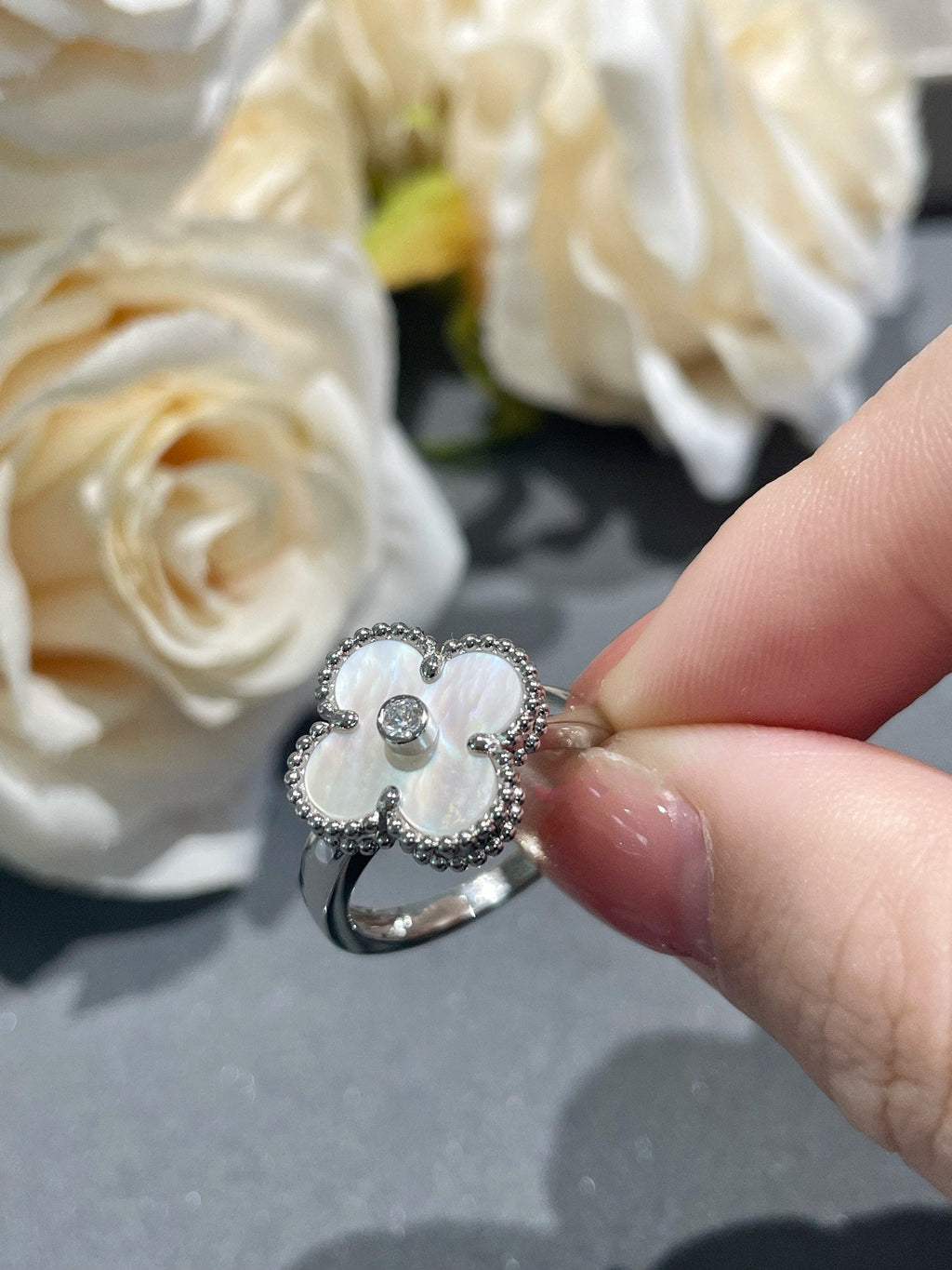 [Shinejoy]CLOVER SILVER MOP DIAMOND RING