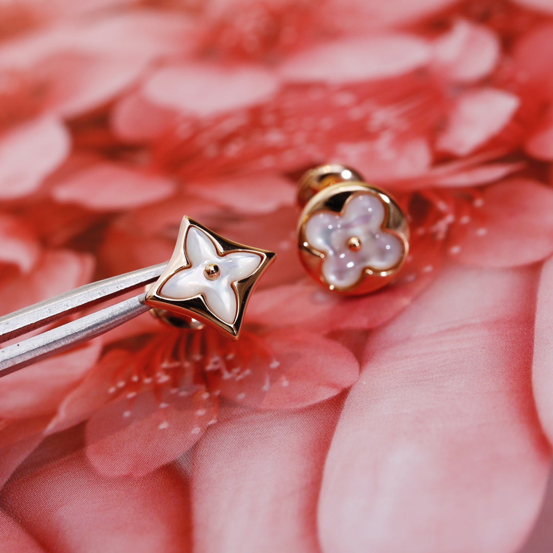 [Shinejoy]STAR AND SUN PINK GOLD MOP STUD EARRINGS