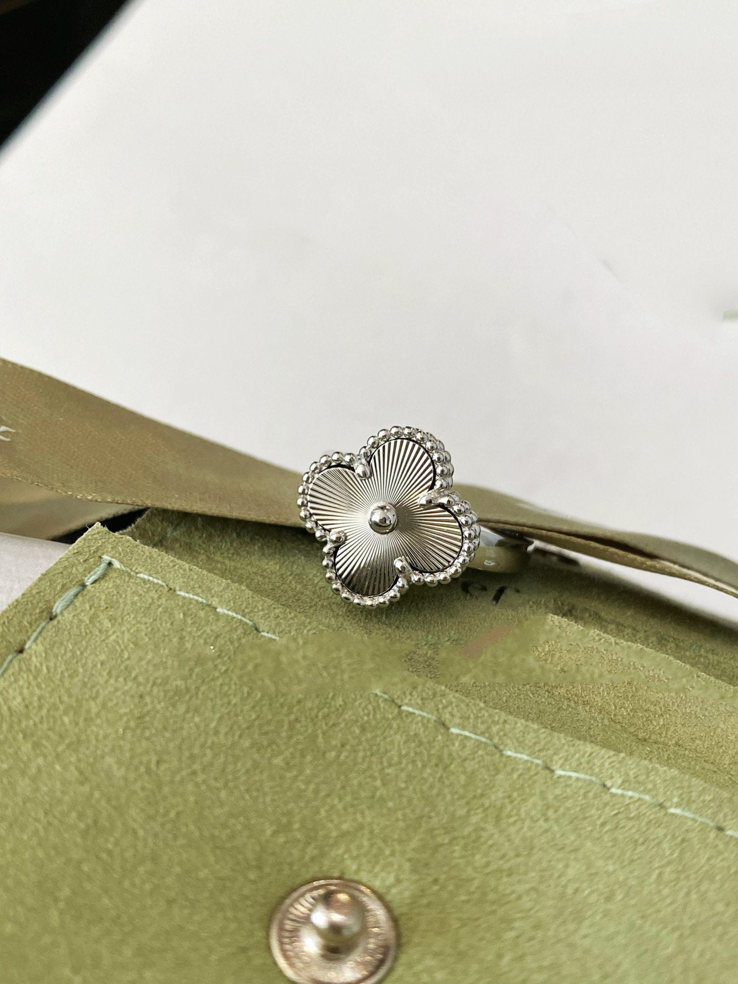 [Shinejoy]CLOVER SILVER RING