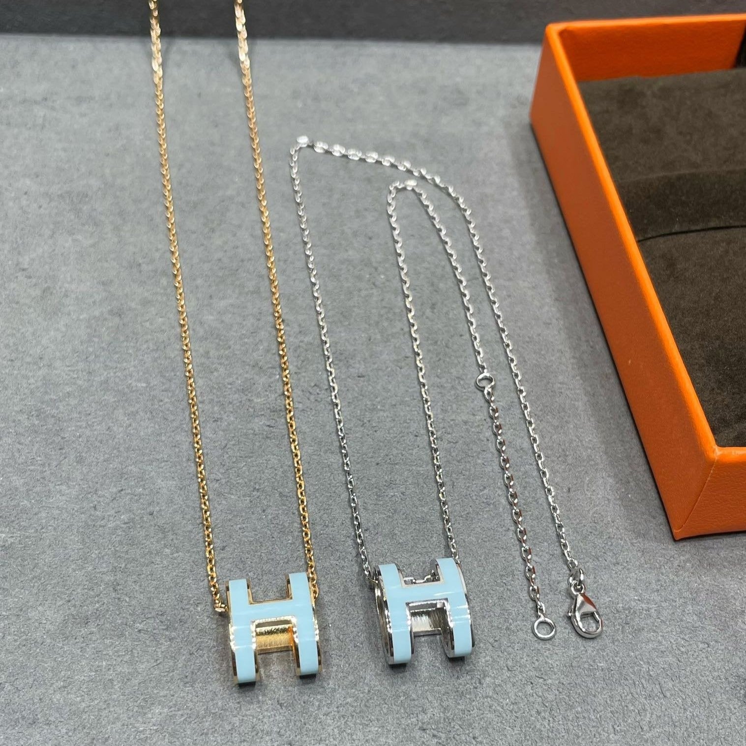 [Shinejoy]POP H SKY BLUE NECKLACE
