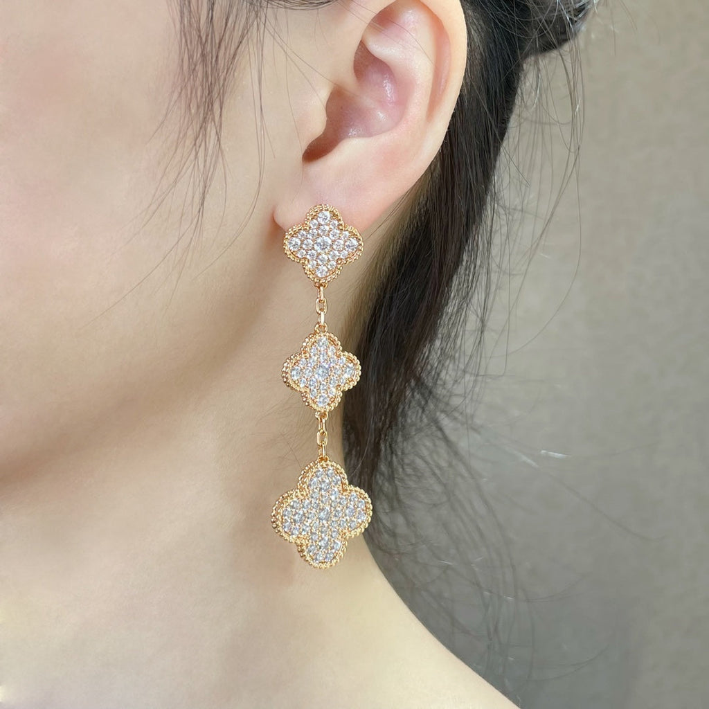 [Shinejoy]CLOVER 3 MOTIFS DIAMOND PAVED ROSE GOLD EARRINGS