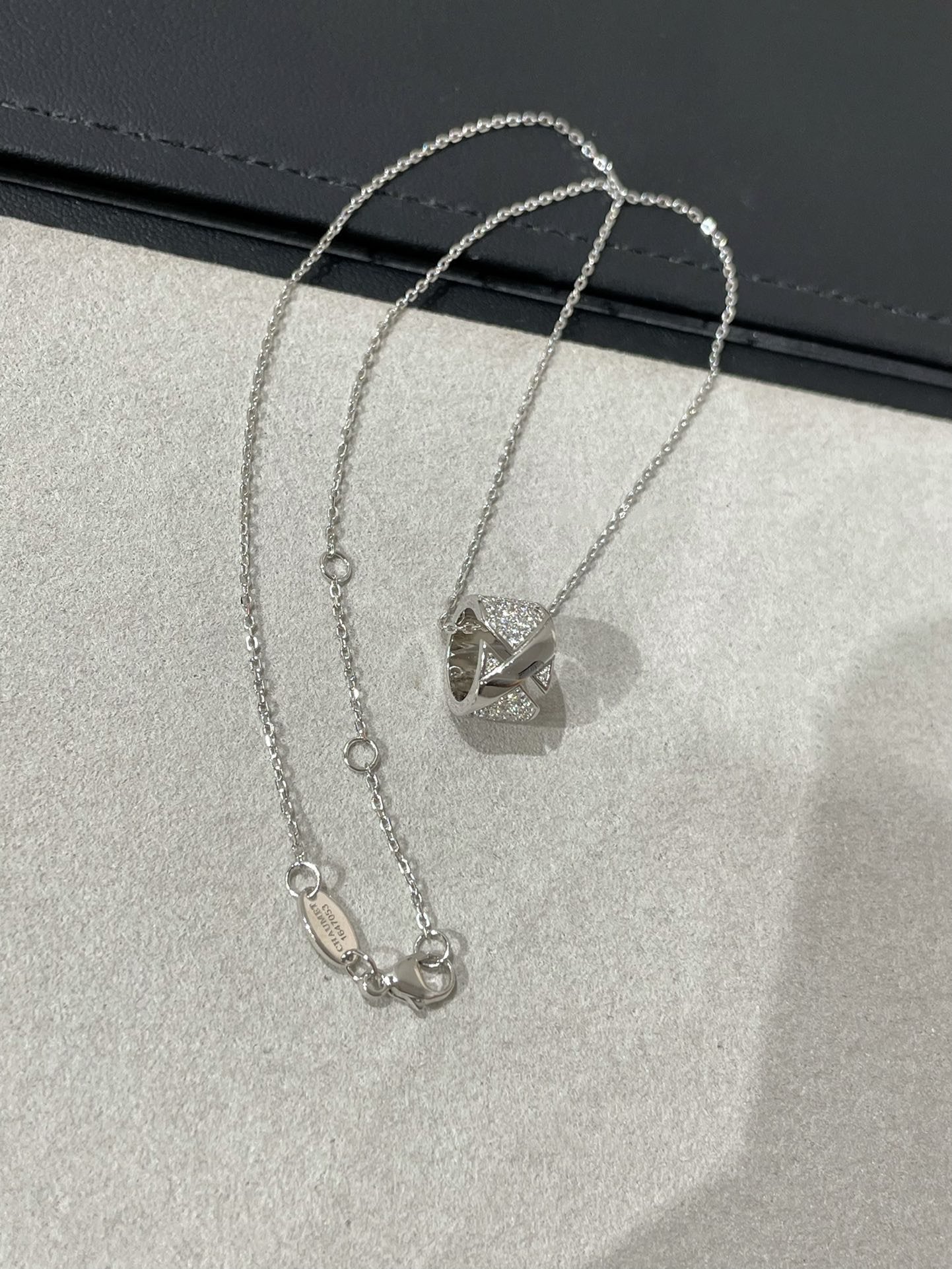 [Shinejoy]LIENS EVIDENCE DIAMOND PAVED NECKLACE