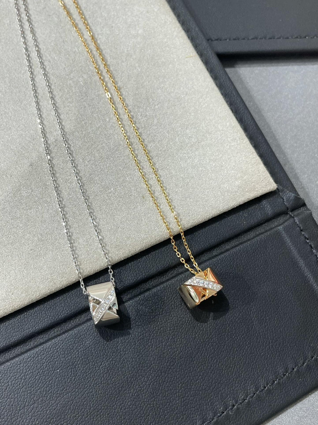 [Shinejoy] COLLIER EN DIAMANTS LIENS EVIDENCE