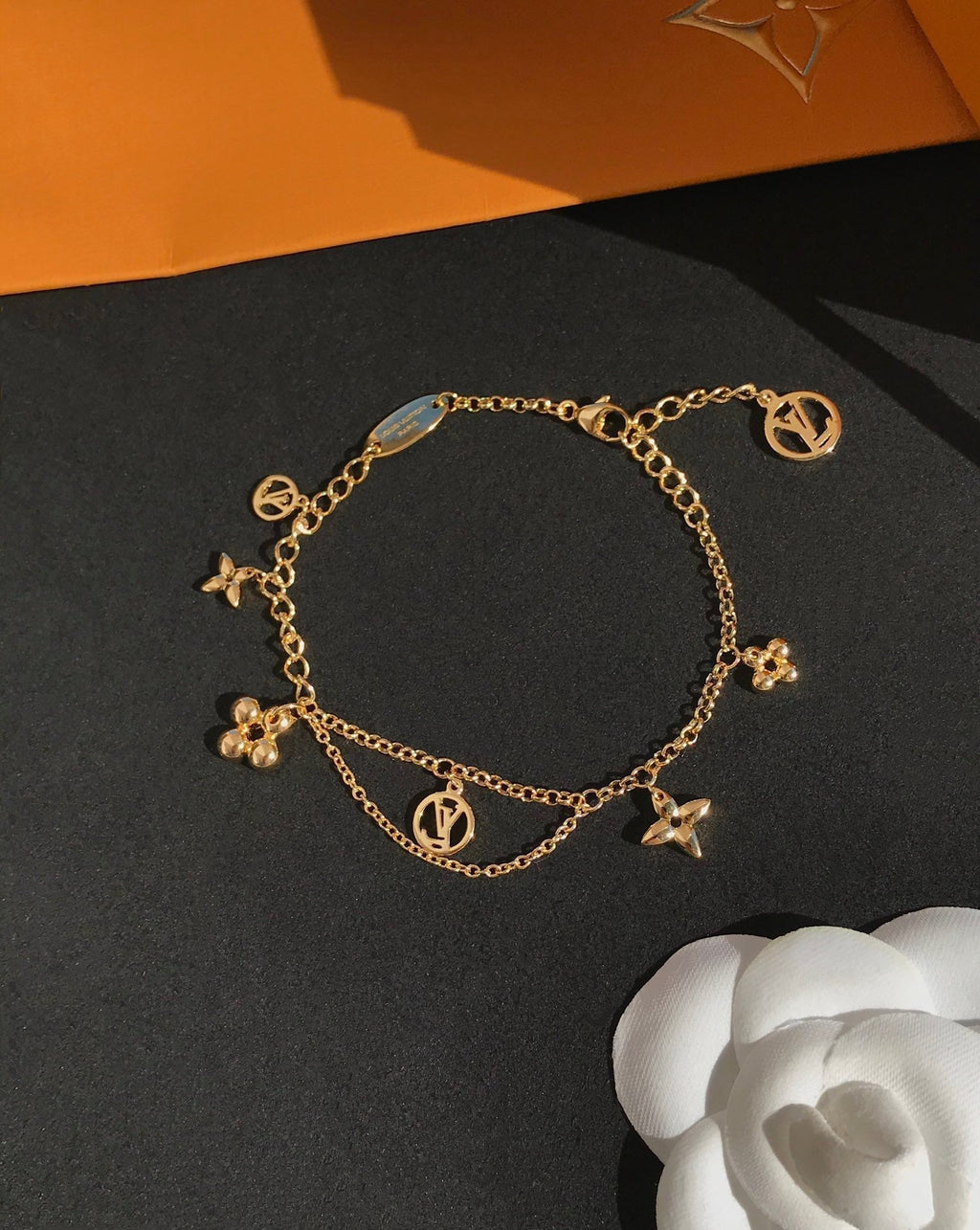 [Shinejoy]BLOOMING PINK GOLD MOP BRACELET
