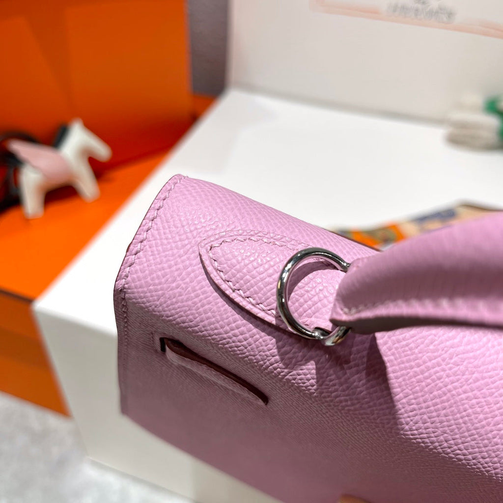 HM KELLY 25CM CUIR EPSOM ROSE FERMOIR ARGENTÉ