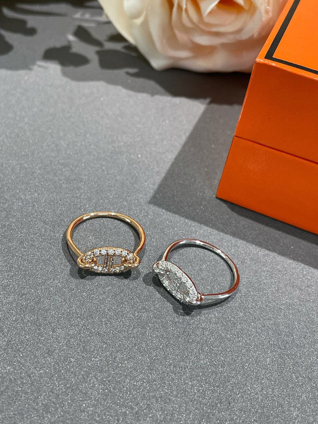 Bague ronde en petit diamant [Shinejoy]