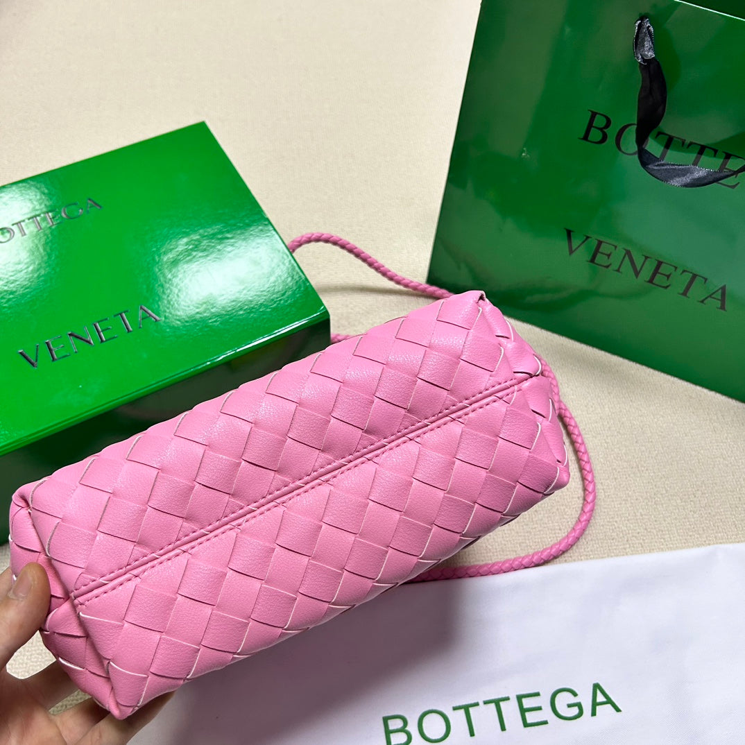 BV SMALL ANDIAMO 25CM PEAU D'AGNEAU ROSE