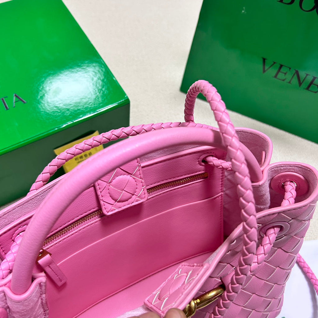 BV スモール アンダモ 25cm ピンク ラムスキン