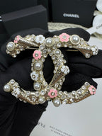 [Shinejoy] Broche double C en forme de cornet de glace émaillé rose et blanc 26C