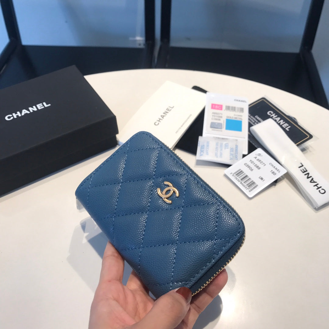 Porte-monnaie basique zippé CC 11 en cuir de veau égéen, modèle Gold Icon