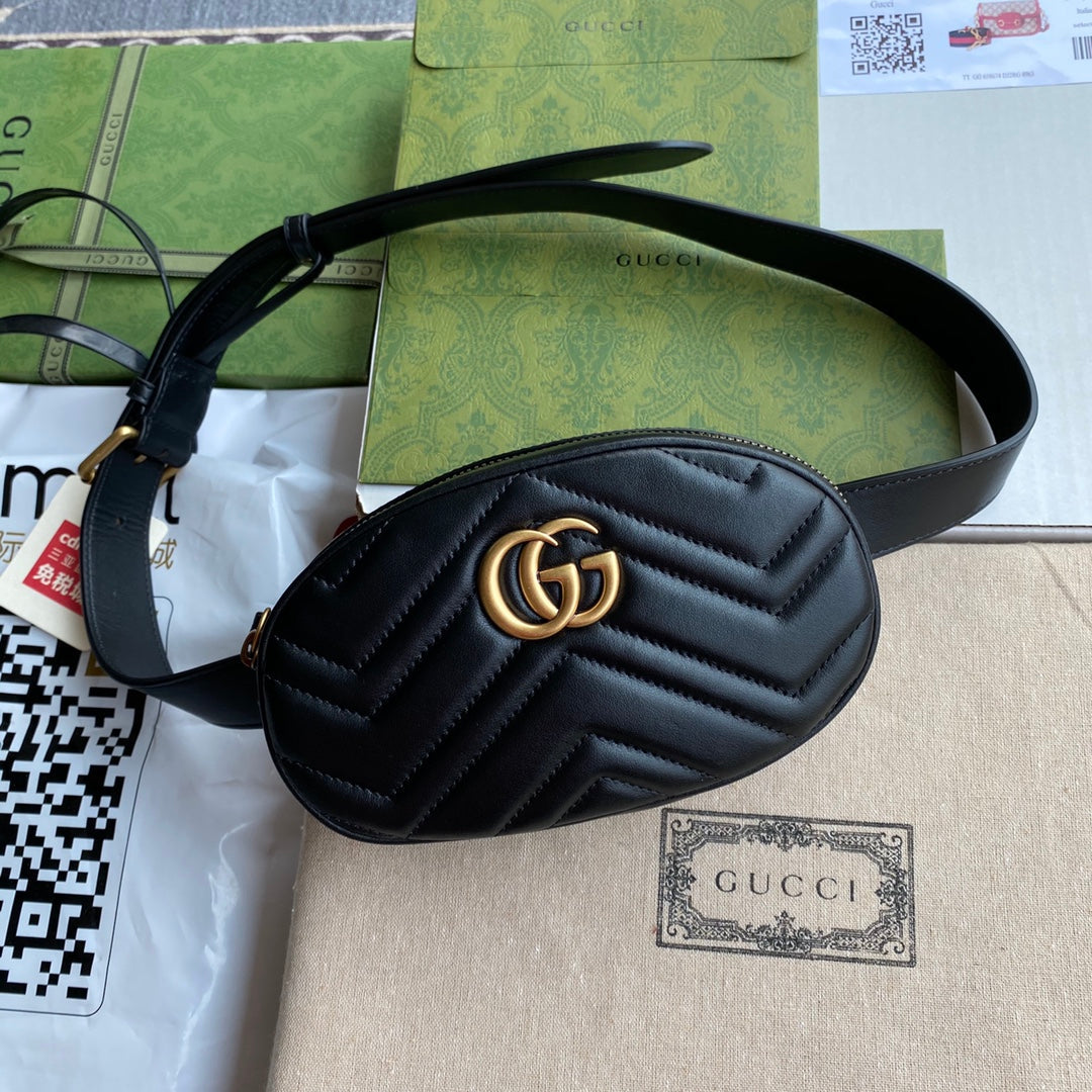 マーモント ベルトバッグ 18 ブラック カーフスキン