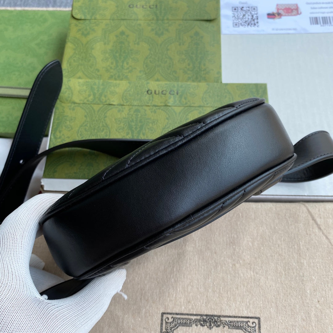 マーモント ベルトバッグ 18 ブラック カーフスキン