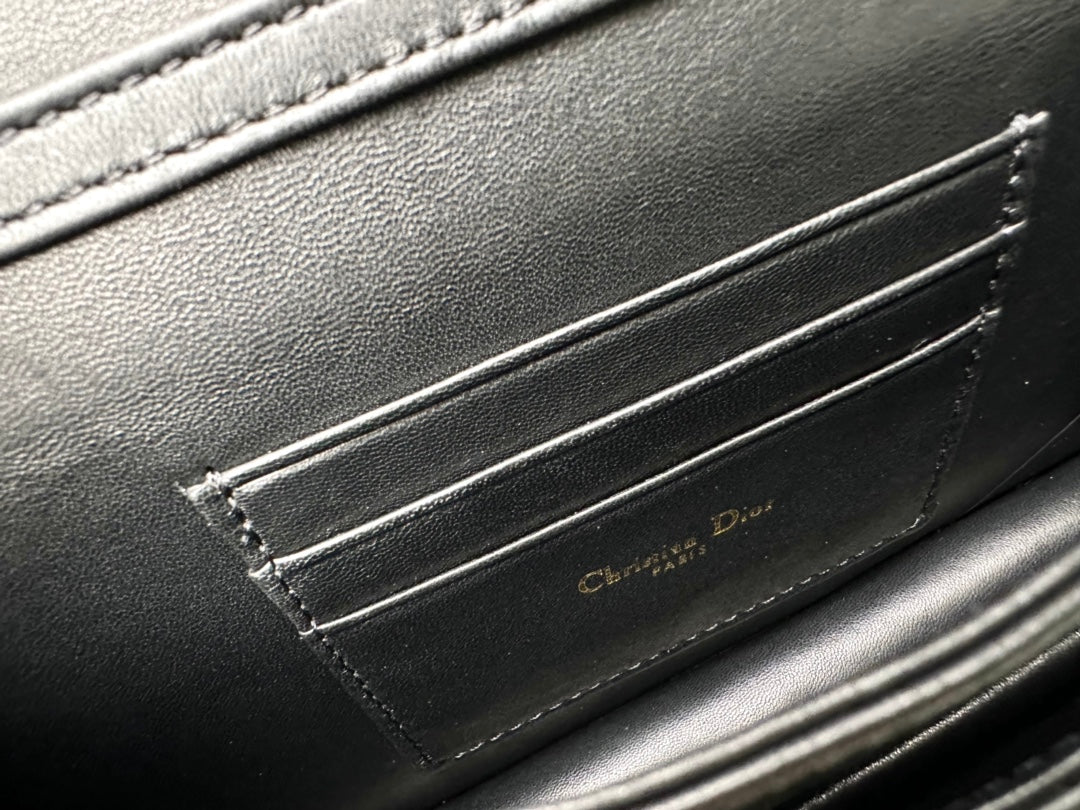 Sac à main Lady Chain 21 en cuir d'agneau noir