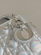 マイクロ レディ 12 バッグ シルバー ラムスキン