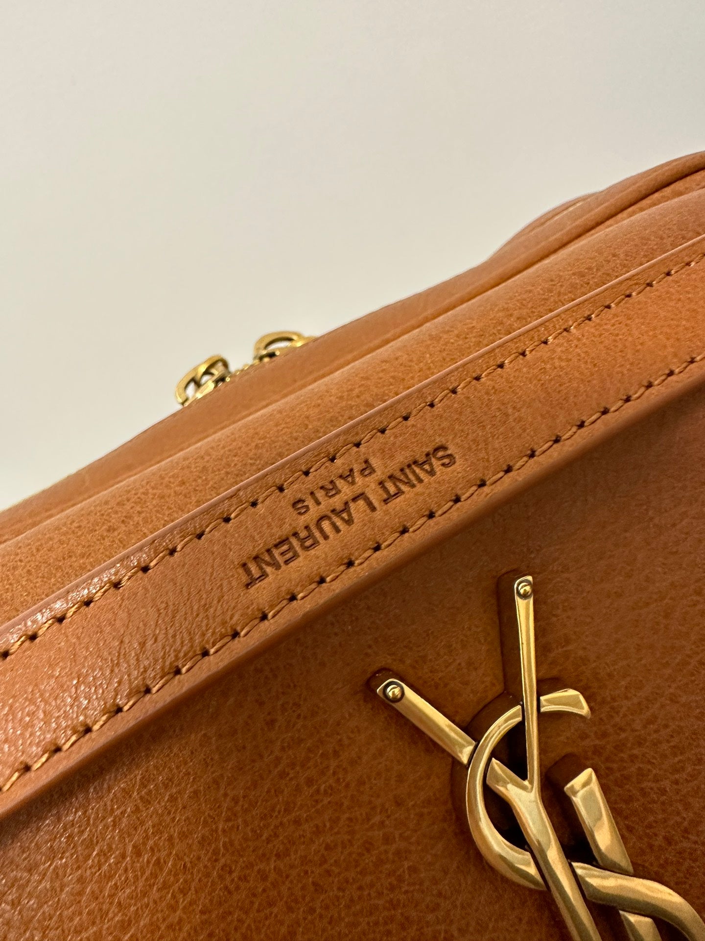 ニキ ミディアム 26 ラムスキン シナモンブラウン