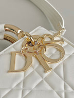 MINI LADY 19 EN CUIR D'AGNEAU BLANC