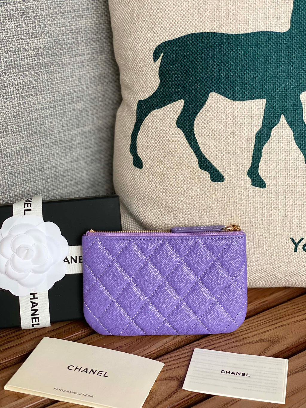 CCクラシック スモール 15 ジップポーチ（アメジストパープル グレインカーフスキン製）