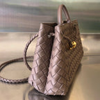 SMALL ANDIAMO 29 IN BEAVER BROWN LAMBSKIN