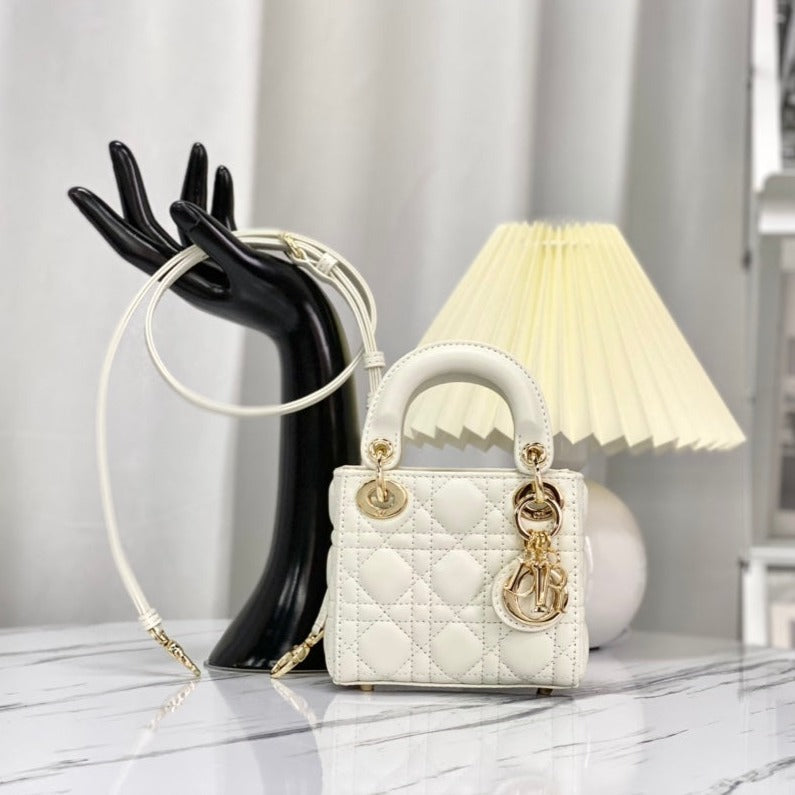 SAC MICRO LADY 12 EN CUIR D'AGNEAU BLANC