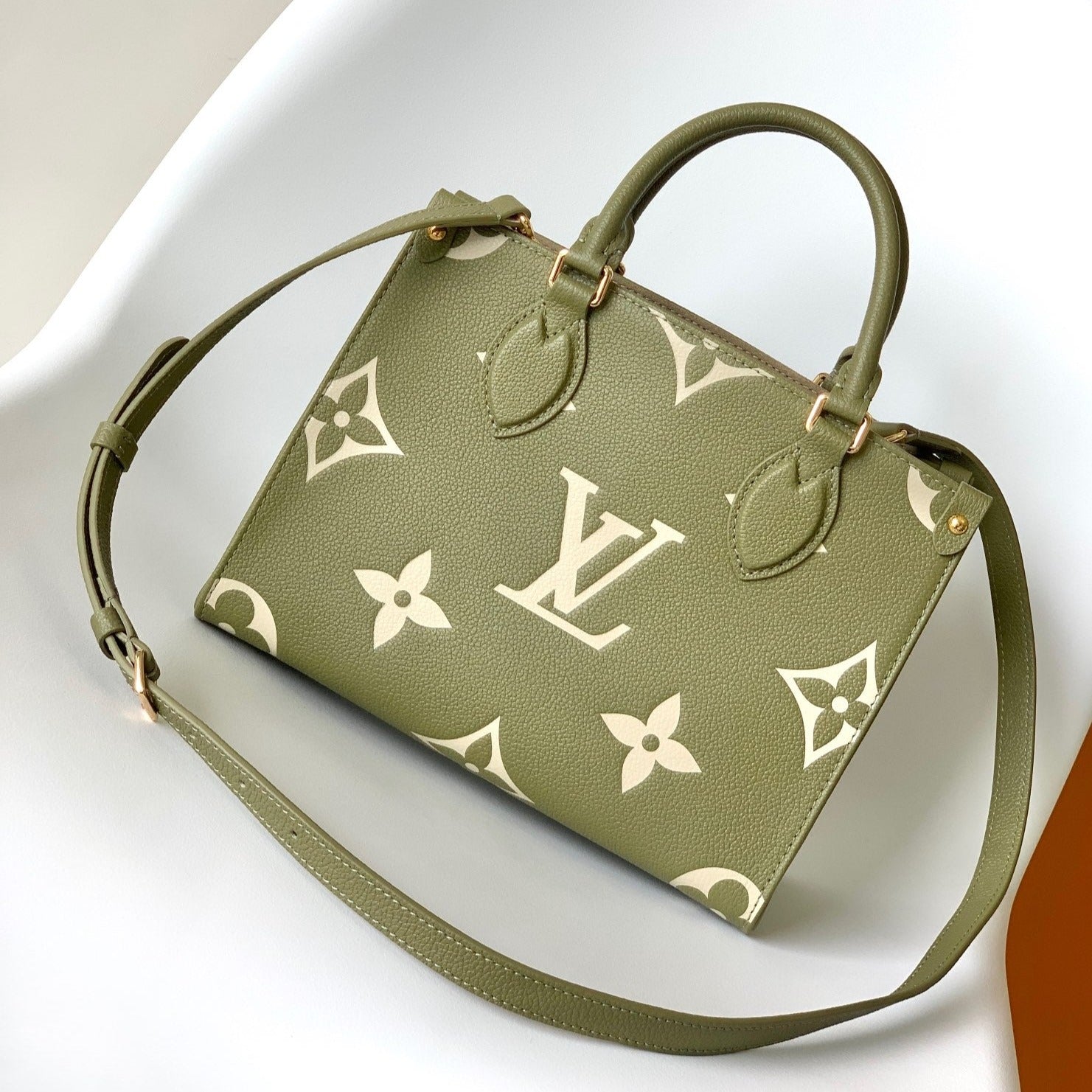 ONTHEGO PM 25CM VERT BLANC