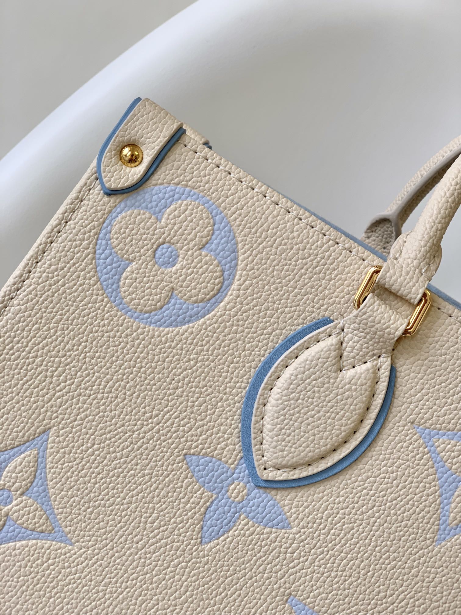 ONTHEGO MM 35CM CRÈME BLEU