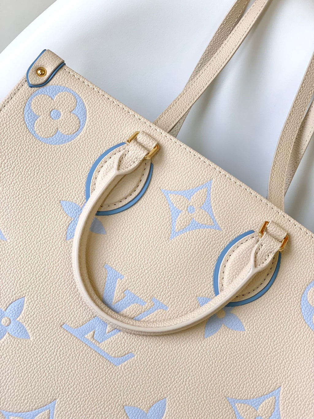 オンザゴー MM 35CM クリームブルー